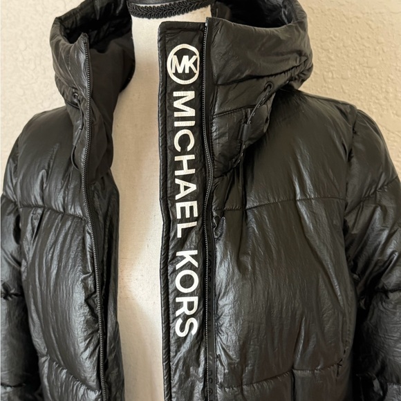 Michael Kors Shiny Black Puffer Coat - Picture 4 of 14